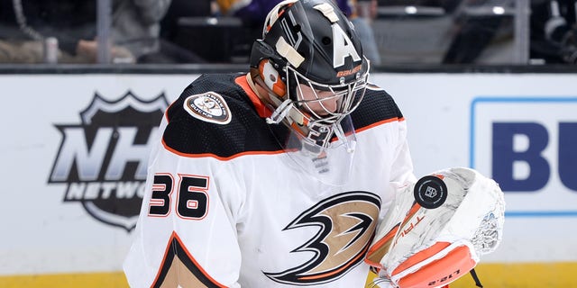 NHL 2021-22 Pacific Division preview: Seattle Kraken to choose identity in inaugural season 8 LOS ANGELES, CA - OCTOBER 9: John Gibson #36 of the Anaheim Ducks protects the goal during the first period against the Los Angeles Kings at STAPLES Center on October 9, 2021 in Los Angeles, California. (Photo by Andrew D. Bernstein/NHLI via Getty Images