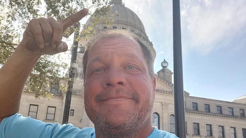 New York man bicycling across US reveals his favorite state so far: ‘Feel at home’