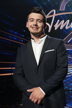 'American Idol' crowns WINNER