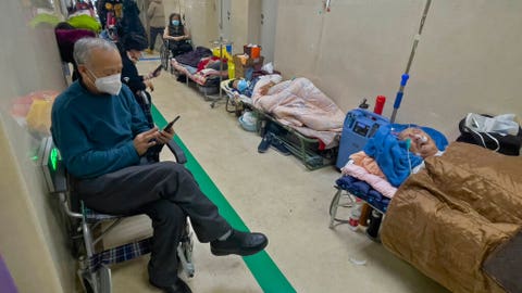 China COVID crisis: Beijing hospital runs out of beds, families burn bodies in streets as deaths spike