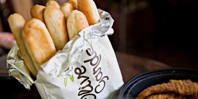 Major food brands are adding sesame to items in 'shortcut' after FDA declares the seed a 'major allergen' read full article at worldnews365.me 7 An order of breadsticks from an Olive Garden location in Tiskilwa, Illinois, are shown on Tuesday, Sept. 1, 2015.
