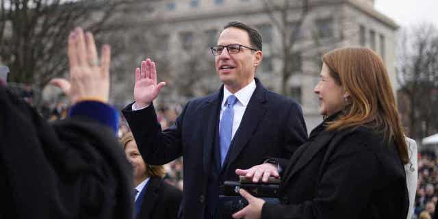 Pennsylvania Democrat Josh Shapiro takes oath of office to become the state's 48th governor read full article at worldnews365.me 5 Josh Shapiro is sworn in as Pennsylvania's 48th governor outside the state Capitol on Jan. 17, 2023, in Harrisburg.