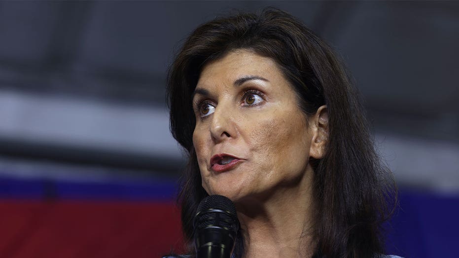 Nikki Haley receives all 6 votes from lone New Hampshire town participating in midnight voting tradition Nikki Haley receives all 6 votes from lone New Hampshire town participating in midnight voting tradition