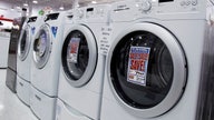 On-demand laundry and dry-cleaning delivery app