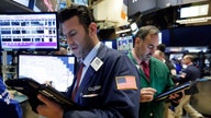 Markets close lower after weak 3Q GDP data