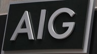 AIG 1Q earnings top estimates