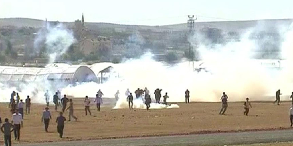 Kurdish forces fight to defend Syrian town from ISIS | Fox Business Video