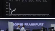 European shares extend gains, German IFO rises