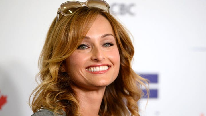 Getting Giada's Smoky Eyes