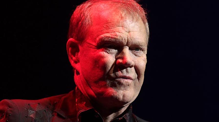An Oscar nod to an ailing Country legend