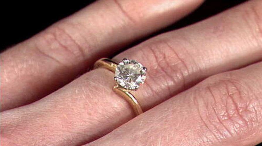 The pressure some moms put on single daughters