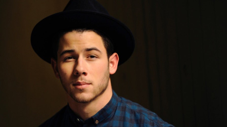 Jonas gets $100G to play kid’s party