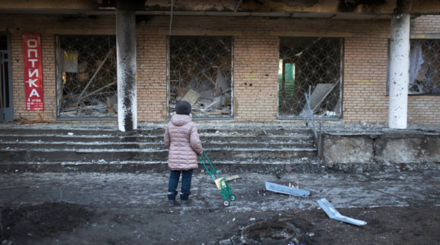 Ukrainian president confident of receiving US weapons