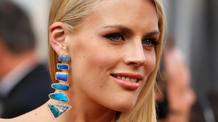 Busy Phillips: Seth Rogen gave me pot on 'Freaks and Geeks'