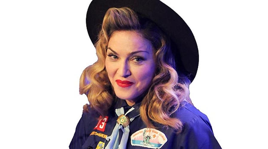 Hollywood Nation: Madonna makes Snapchat history