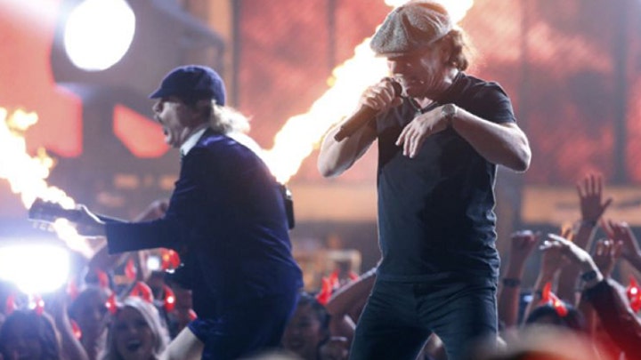 AC/DC rocks Grammys, with some help