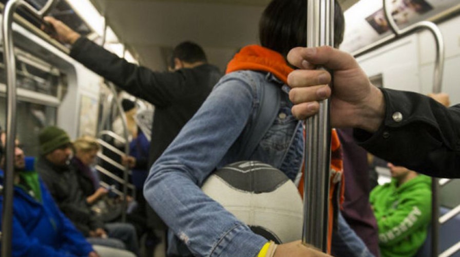 Researchers map NYC subway system microbes