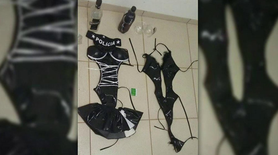 Brazilian prisoners escape after women seduce guards