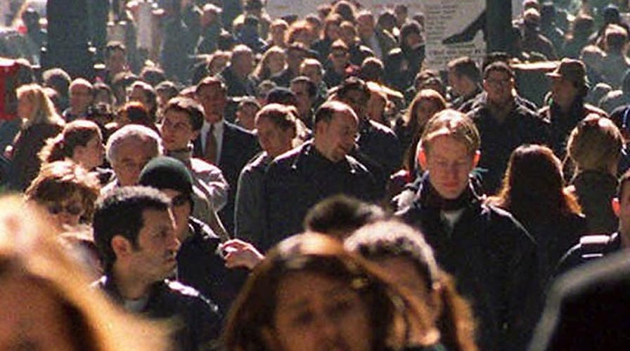 Despite economic gains, many Americans see no effects