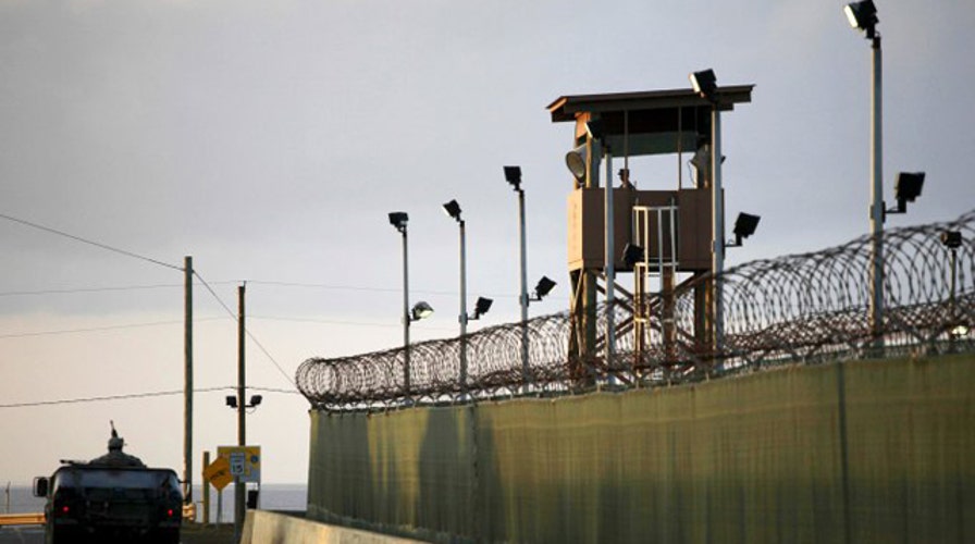 White House threatens to veto bill limiting Gitmo transfers