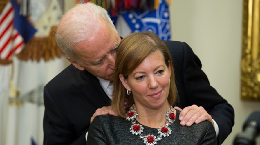 After the Show Show: Vice president’s controversial photo