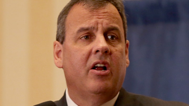 Chris Christie losing New Jersey donors to Jeb Bush