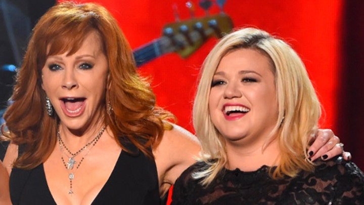 Reba defends Kelly Clarkson