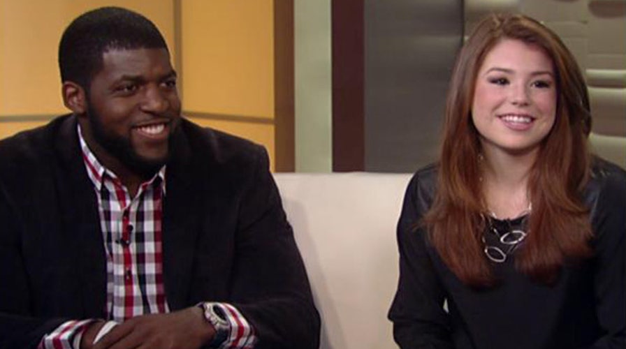 Football star asks teen to prom