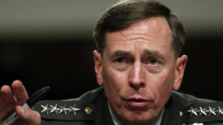 Gen. Petraeus pleads guilty to mishandling classified info