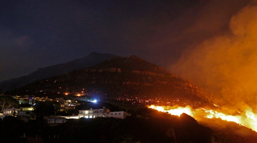 South Africa: Efforts underway to contain massive wildfire