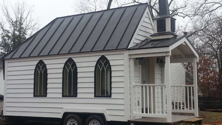 Minister builds 'Tiny Chapel' to hold really small weddings Fox News
