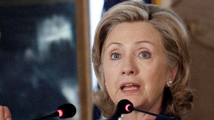 Report: Hillary Clinton to address email controversy