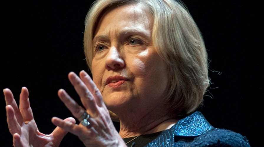 Hillary Clinton to address private email controversy
