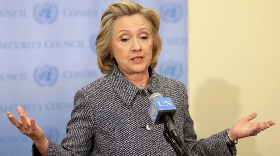 Hillary Clinton says personal email server to remain private