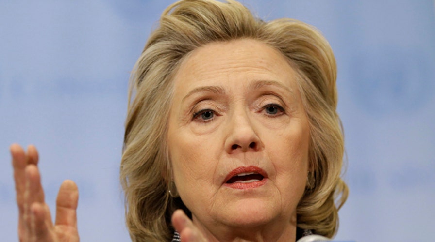 Report: Hillary Clinton deleted 32,000 'personal' emails