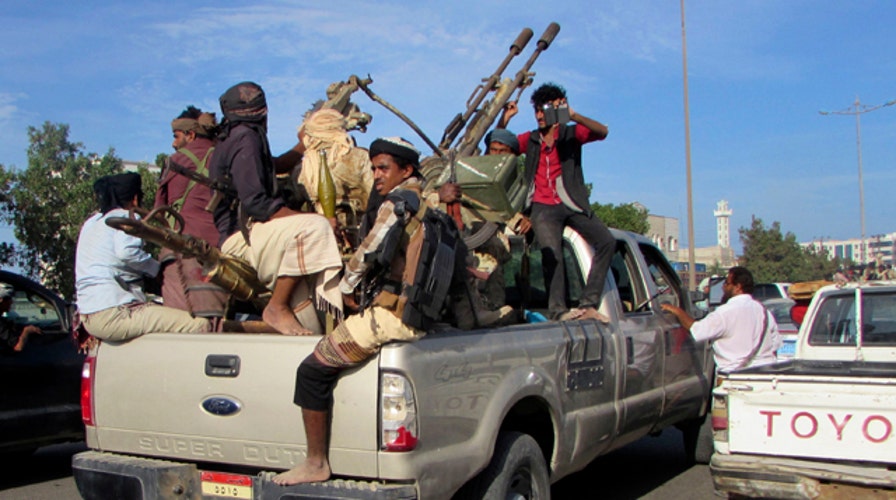 Yemen descends into chaos amid fears of civil war