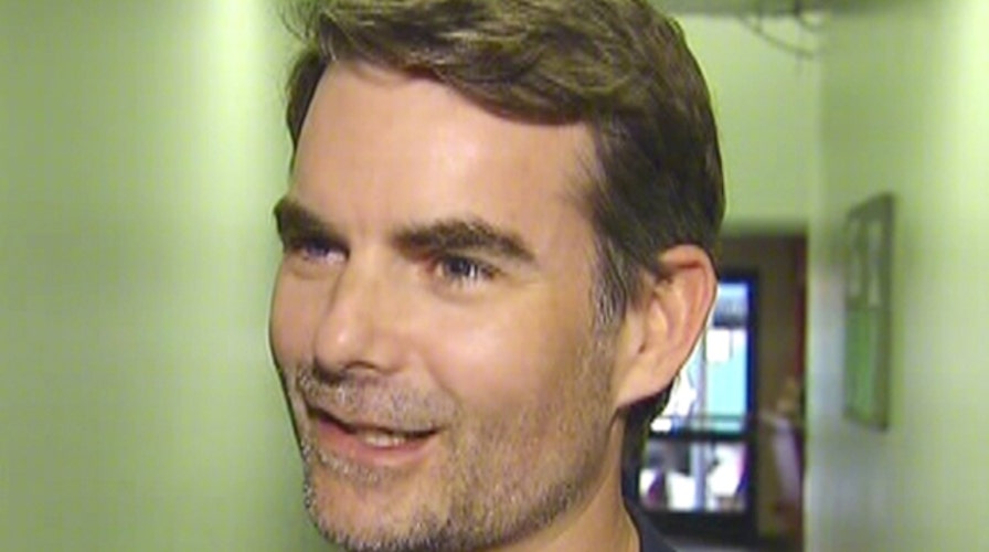 'Idol' hopefuls race toward the finale