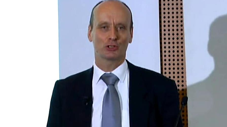 French investigators: No clues why jet slammed into mountain