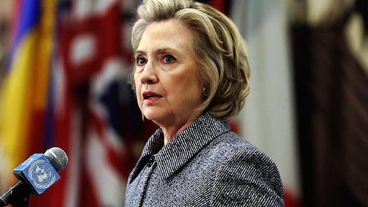Poll: Email scandal hurting Hillary Clinton in swing states