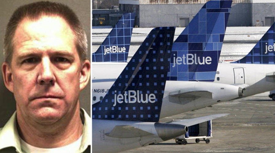 JetBlue pilot who had midair meltdown suing airline