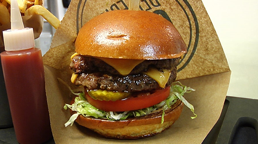 Del Frisco's Secret to a Perfect Double-Decker Burger