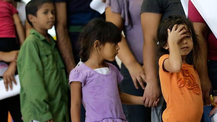 Illegal immigrant children surge across border 