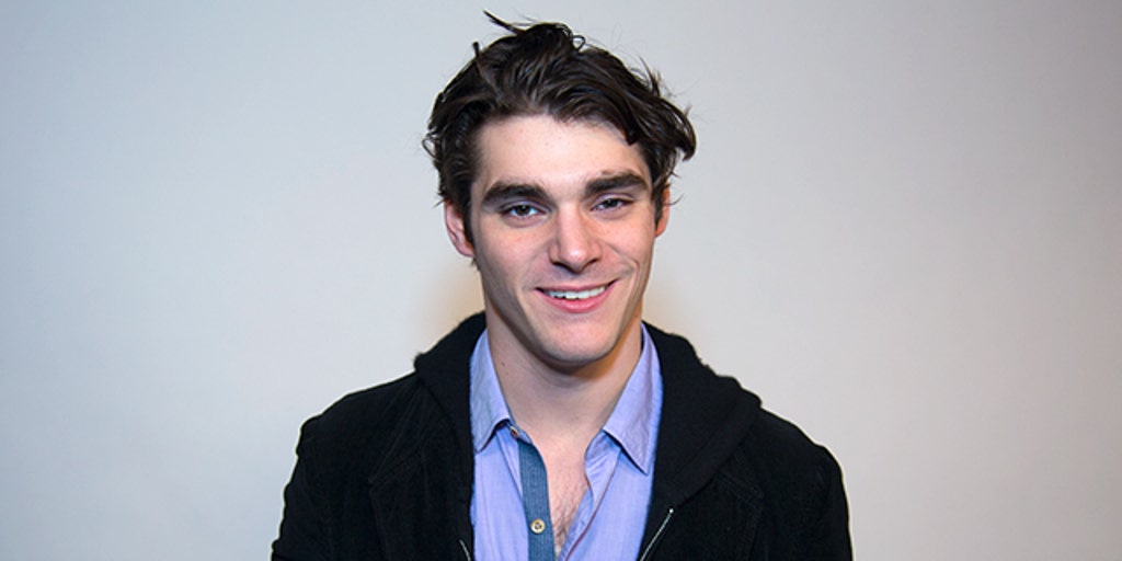 Become an actor. RJ Mitte Breaking Bad. RJ Mitte mems.