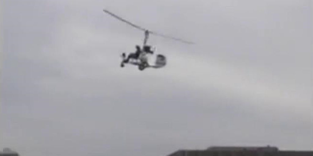 Video captures gyrocopter flying, landing near US Capitol Fox News Video