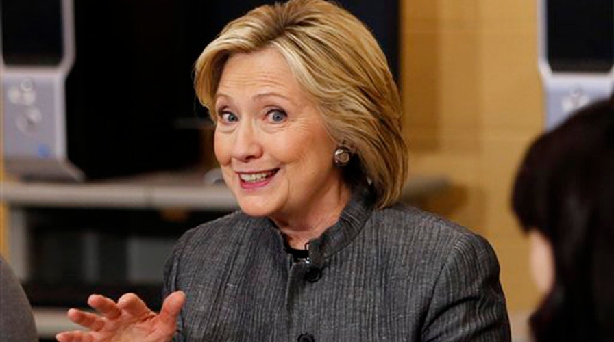 Clinton shifts focus in wake of new book on foundation