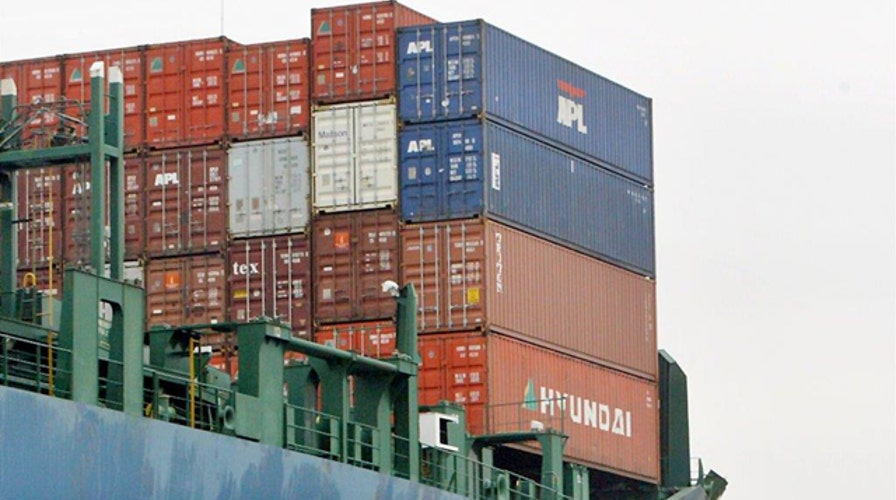  Trade becomes a wedge issue among Democrats