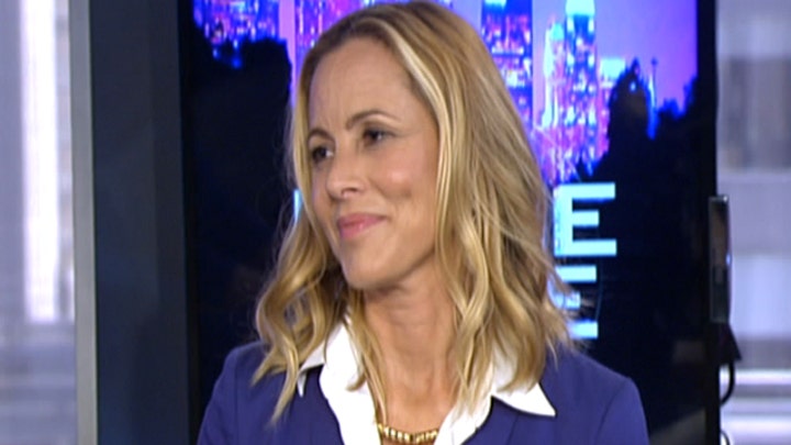 Maria Bello talks her own ‘Modern Family’