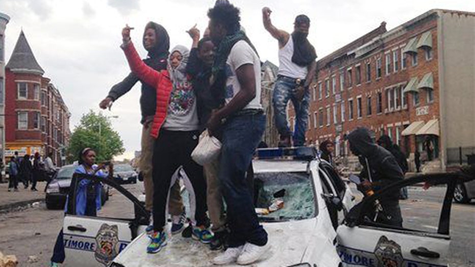 Maryland governor promises to protect Baltimore as new looting is