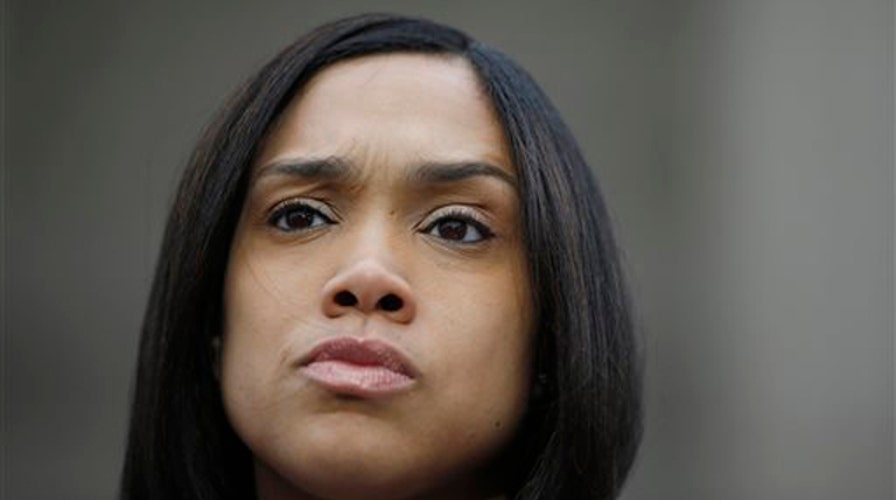 Maryland prosecutor hailed as hero