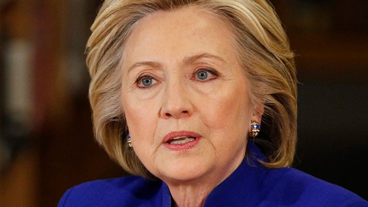 Clinton touts executive action on immigration if elected 